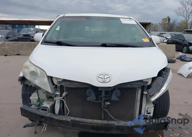 5TDYK3DC9BS131401: 44143094