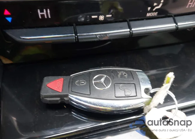 WDDHF8HB8AA250478: 44143099