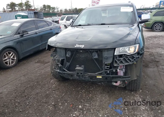 1C4RJFBG1JC321076: 44143164