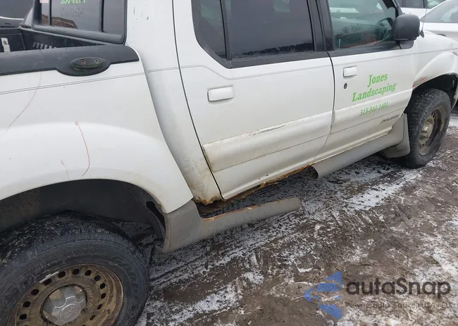 1FMZU77E52UB97017: 44143220