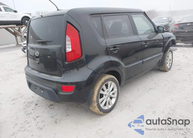 KNDJT2A67C7366169: 44143245