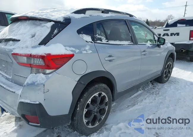 JF2GTACC8M9206543: 44143248