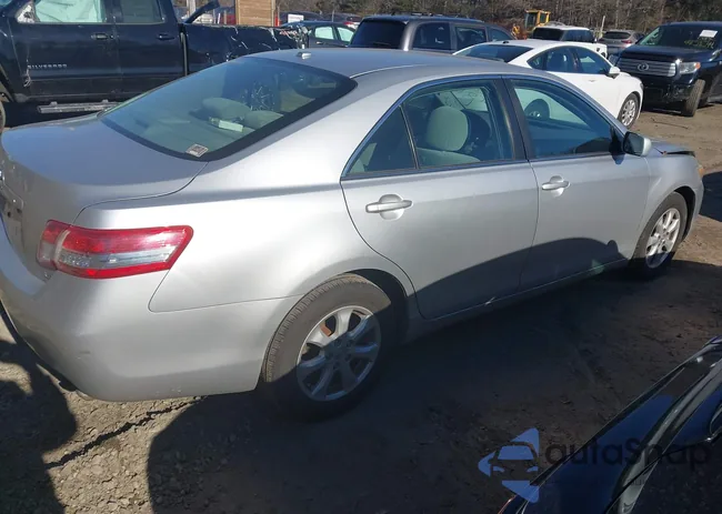 4T4BF3EK1BR132006: 44143268