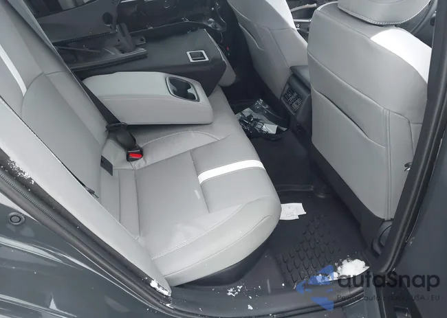 4T1DBADK0TU546500: 44143284