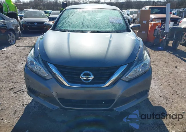 1N4AL3AP8HN348433: 44143295