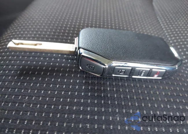 3KPF24AD4LE147060: 44143323