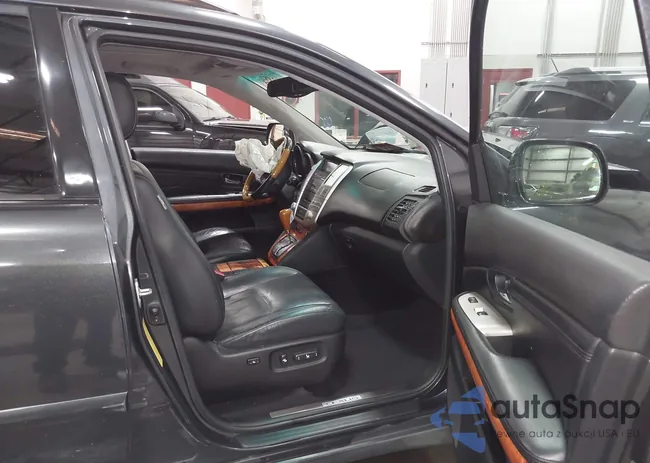 2T2GK31U57C010465: 44143348