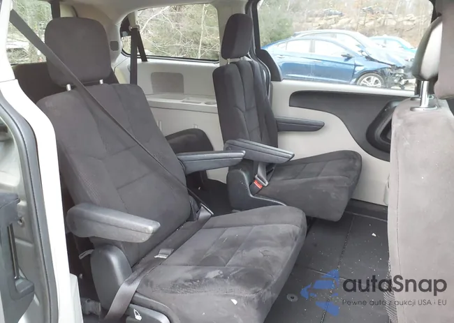 2C4RDGCG1DR749740: 44143349