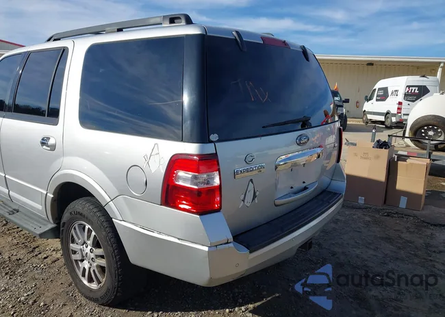 1FMJU1J5XBEF19065: 44143355