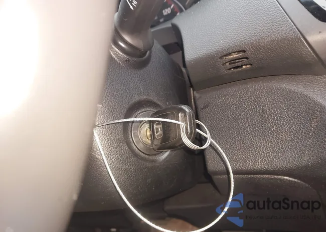 1HGCR2F51GA122938: 44143370