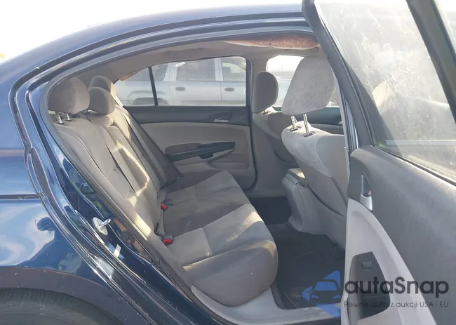 1HGCP2F39AA168495: 44143439