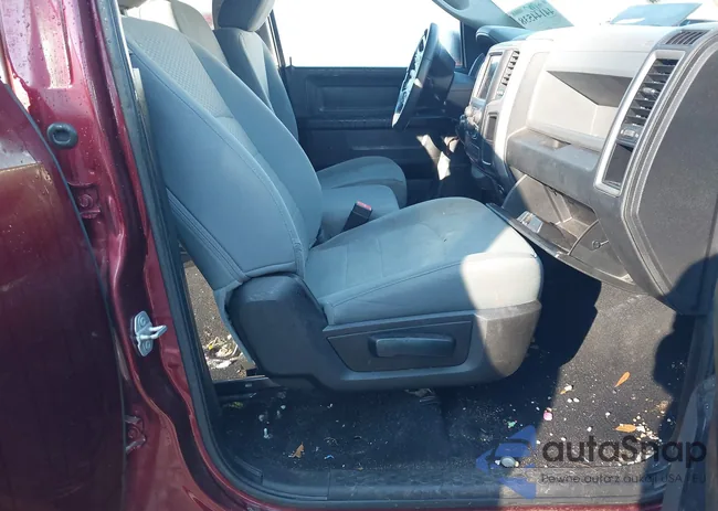 1C6RR6KT9KS637796: 44144538