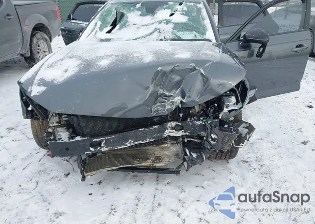 WAUB4AF47JA113398: 44144552