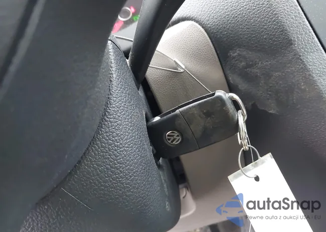 3VW2K7AJ9EM295605: 44144589