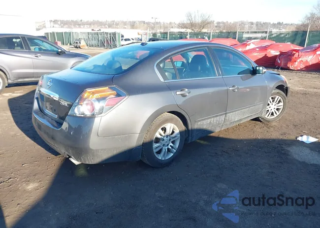 1N4AL2AP2CN443203: 44144638