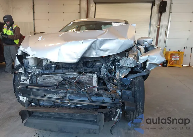 KNMAT2MV5HP616986: 44144693