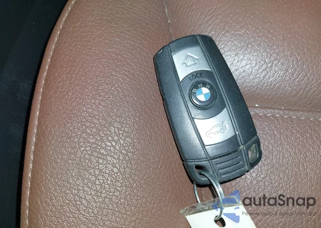 WBAVL1C59DVR82837: 44144702