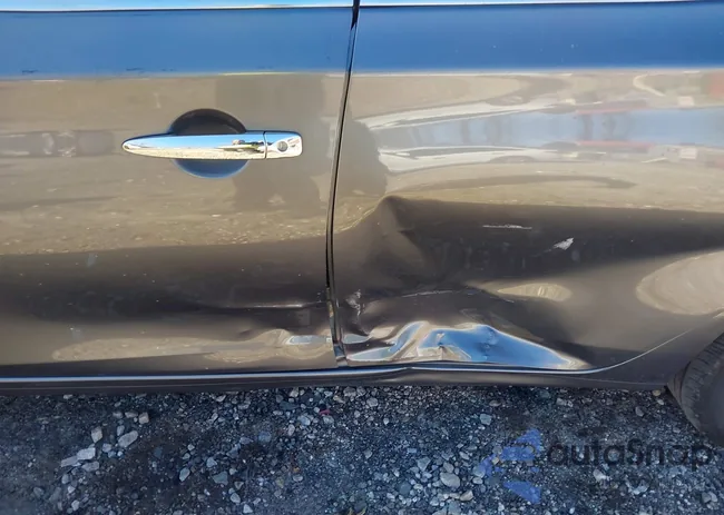 3N1AB7AP3FY325083: 44144812