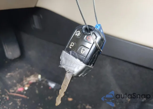 1FAHP2D87JG138482: 44144833