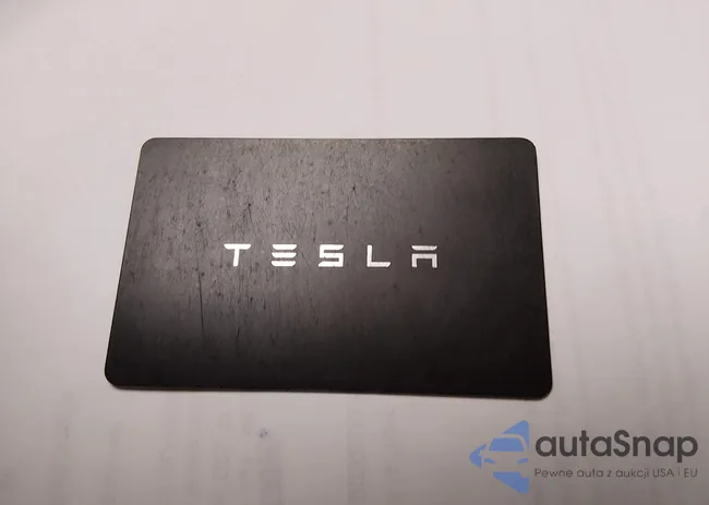 5YJ3E1EC4MF988480: 44144853