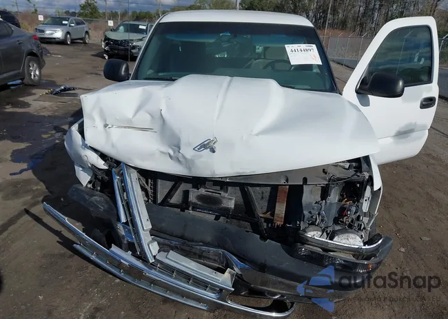 1GCEC14VXYZ132151: 44144897