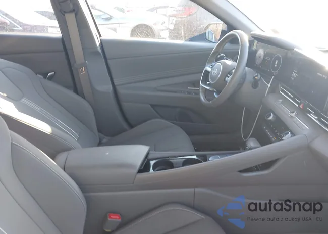 KMHLS4DG8SU893497: 44144933