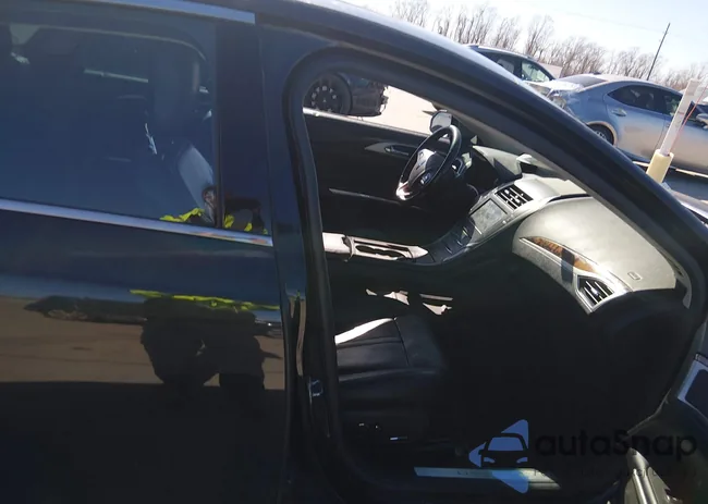 3LN6L2G94FR616158: 44144936