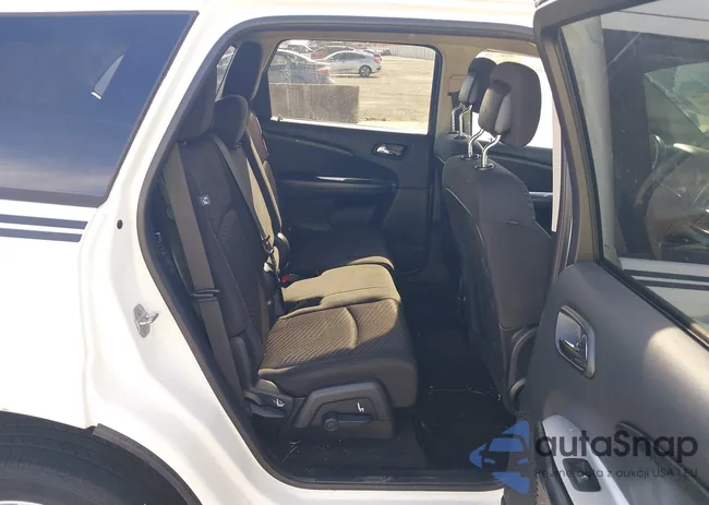 3C4PDCBB4GT165680: 44144990