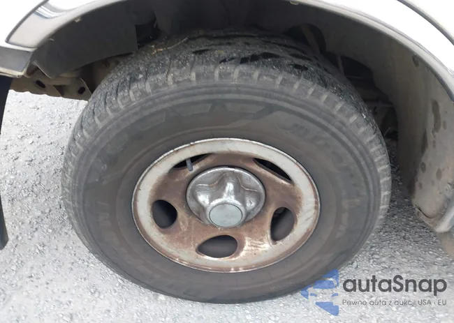 1FTRX17293NB17695: 44145040