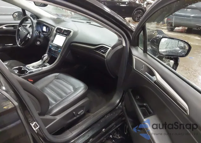 3FA6P0HD0FR155174: 44144117