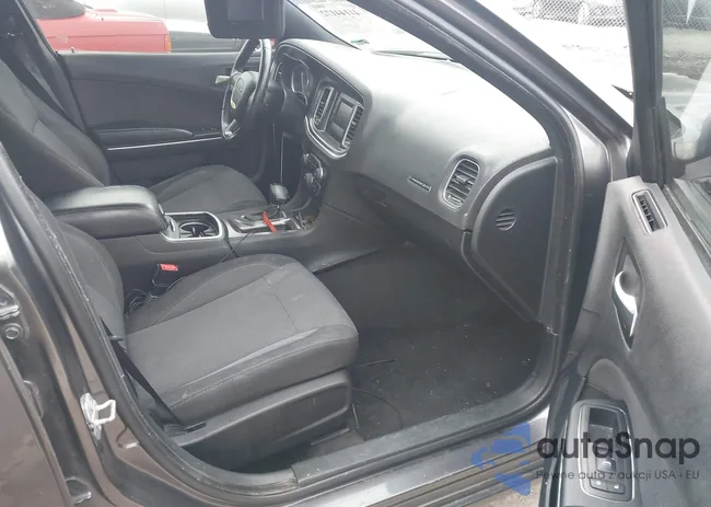 2C3CDXBG7FH856697: 44144172