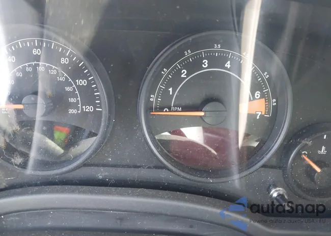 1C4NJRFB2GD708494: 44144203