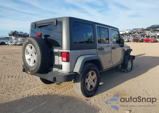 1C4BJWDG9HL612837: 44144226