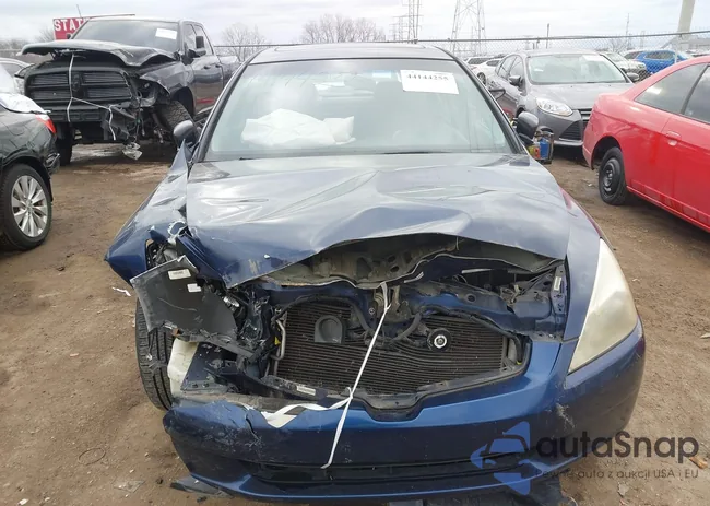 JHMCM56683C002428: 44144255