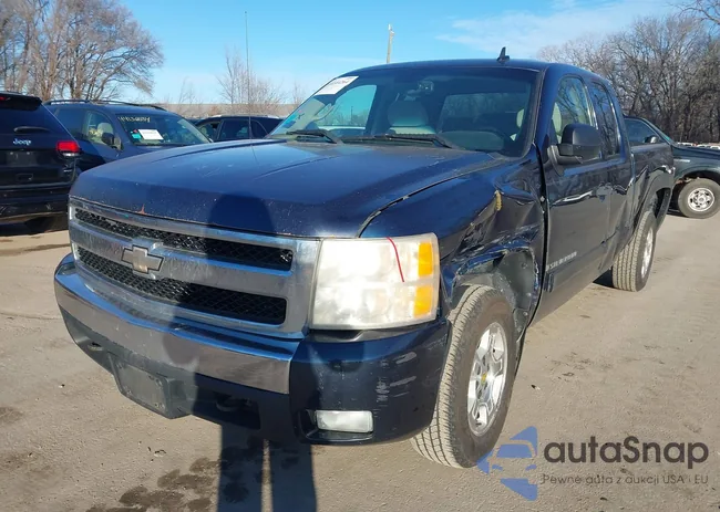 2GCEC19J281207942: 44144264