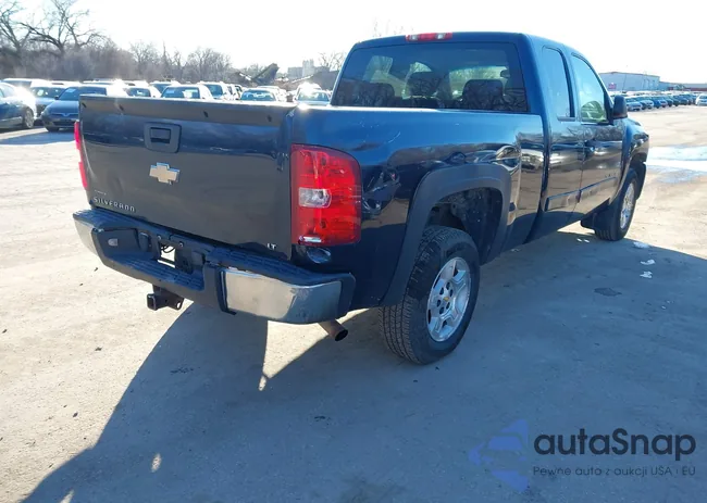 2GCEC19J281207942: 44144264