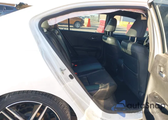 1HGCR2F53HA160799: 44144270