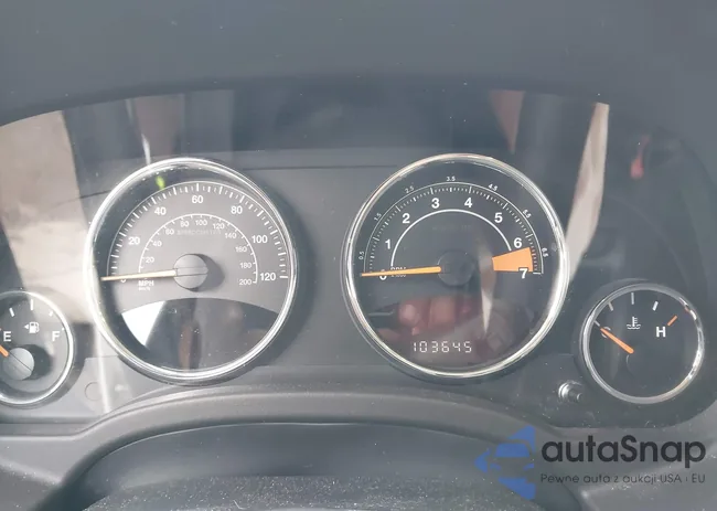 1C4NJDEB2GD758235: 44144279