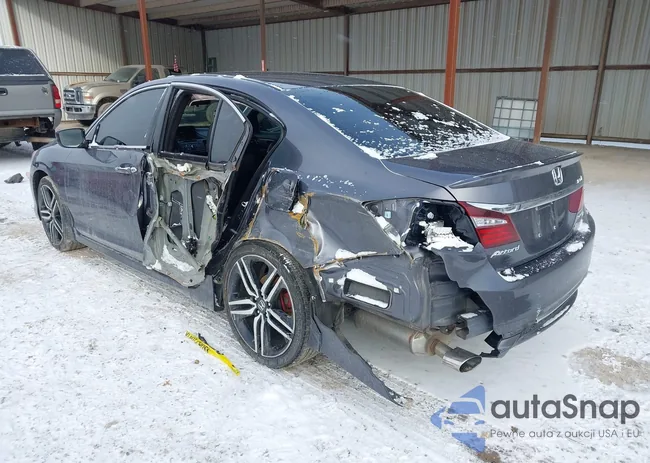 1HGCR2F5XGA204229: 44144312