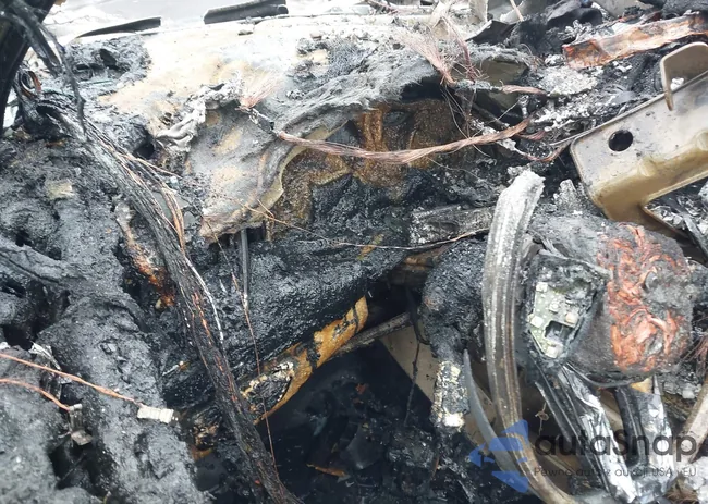 WA1LAAF75HD015547: 44144346