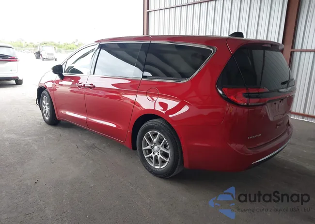 2C4RC1BG7TR212712: 44144465