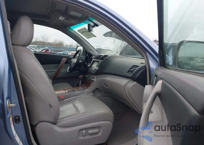 5TDDK3EH7AS015587: 44145486