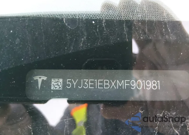 5YJ3E1EBXMF901981: 44145488