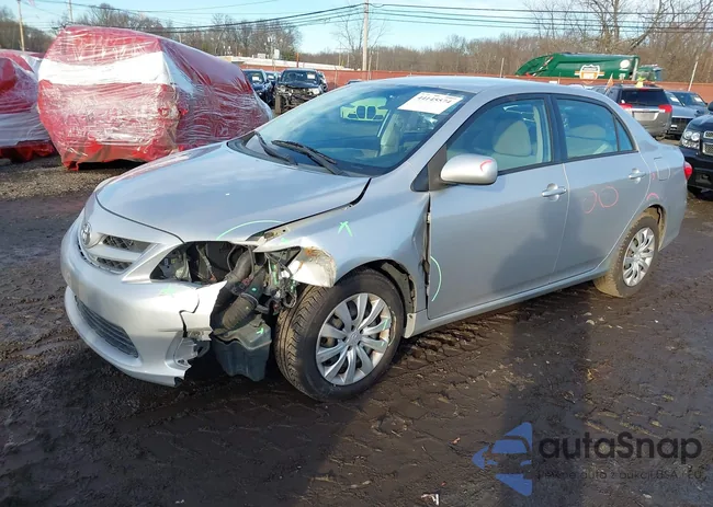 2T1BU4EE1CC758433: 44145574