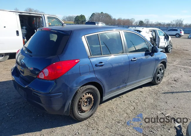 3N1BC13E89L376171: 44145608