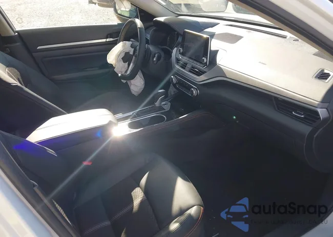 1N4BL4CV5SN380740: 44145643