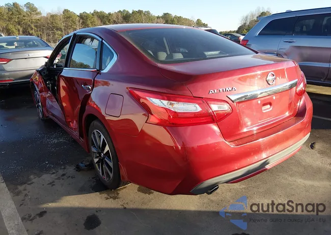 1N4AL3AP5HN329175: 44145694