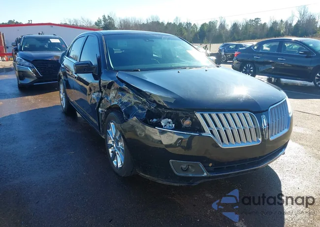 3LNHL2GC2BR761570: 44145722