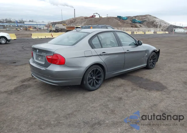 WBAPK5C50BF124375: 44145739