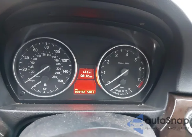 WBAPK5C50BF124375: 44145739